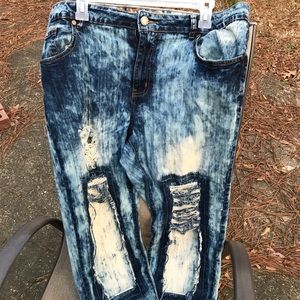 Stonewash Ankle Length Blue Jeans